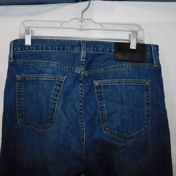 Eddie Bauer Mens Straight Fit Medium Wash Blue Jeans 33 x 32 - Picture 11 of 12